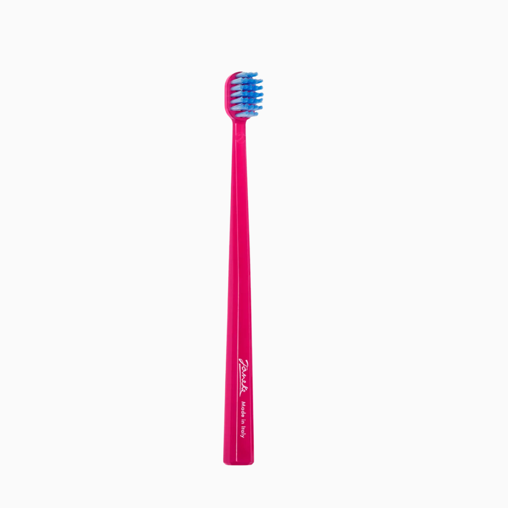 Toothbrush | מברשת שיניים רכה ועדינה