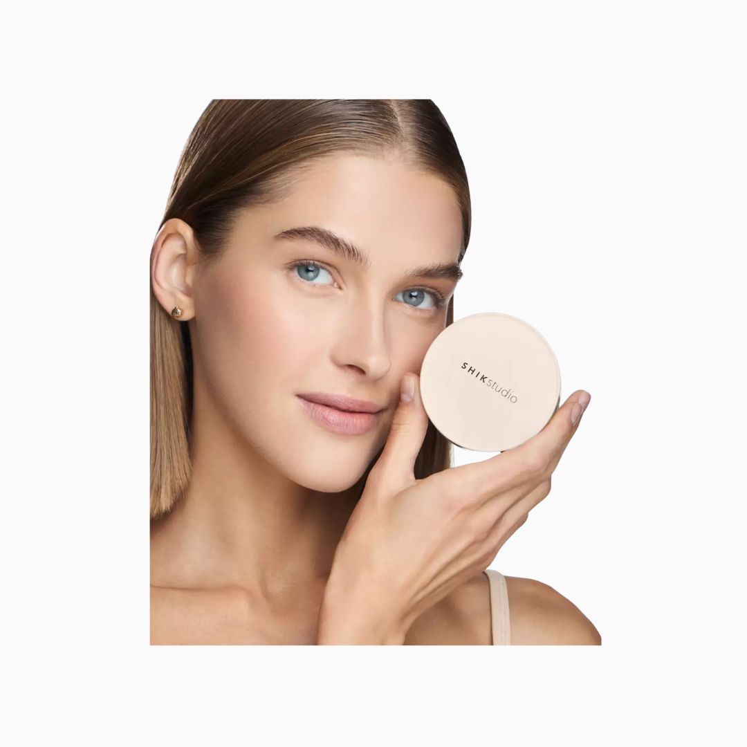 פודרה אבקתית מקבעת לפנים