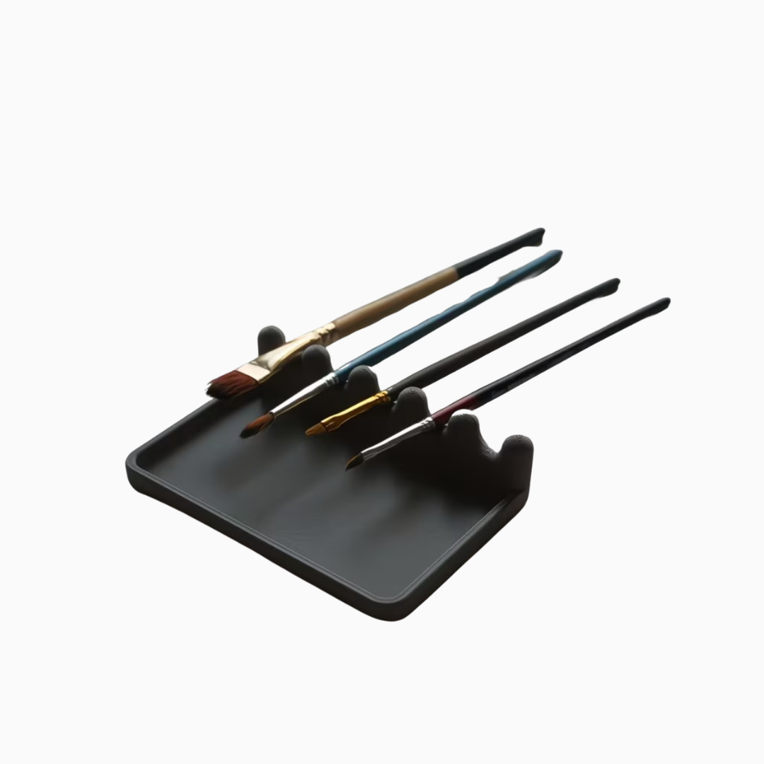 מעמד שחור למברשות לשולחן עבודה של מאסטרית יופי