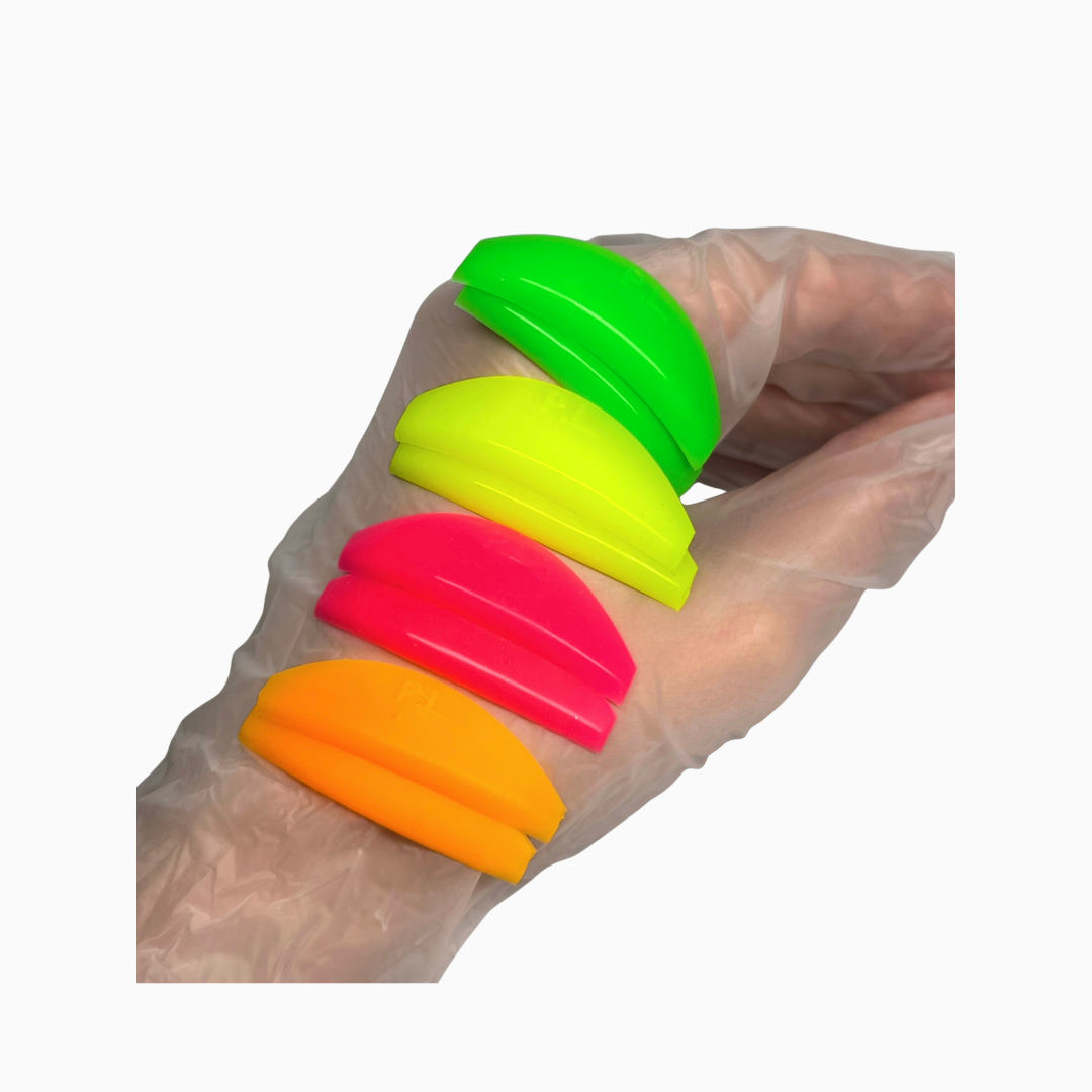 רולים סיליקון בצורת טיפה בצבעי ניאון להרמת ריסים