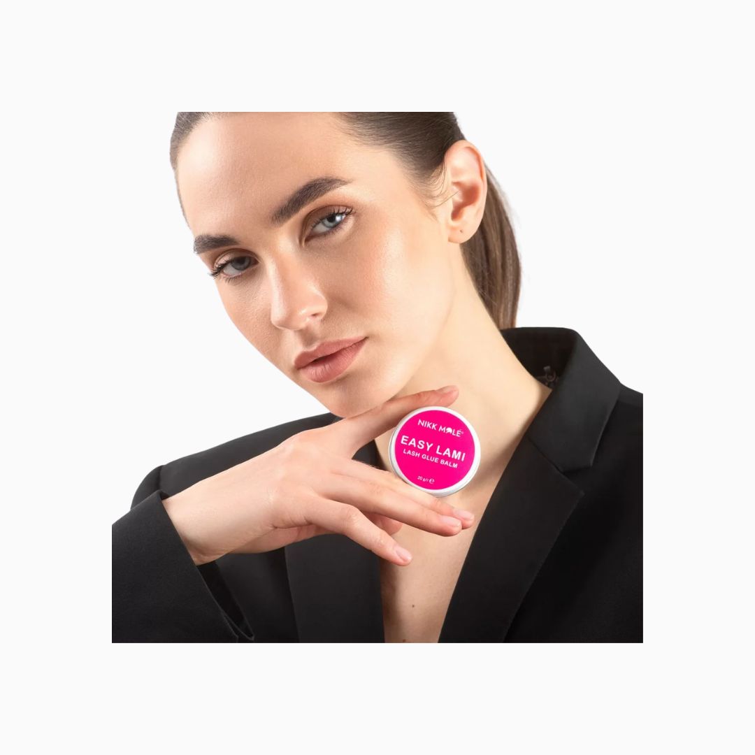 באלם דבק להרמת ריסים