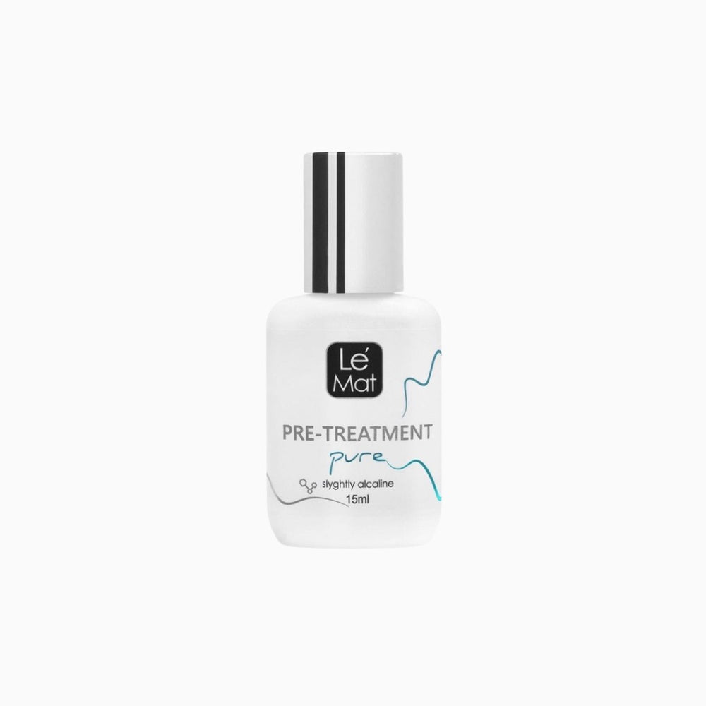 Le Mat Pre-Treatment Pure 15ml תכשיר הכנה מקצועי לריסים בקבוק לבן עם מכסה כסוף
